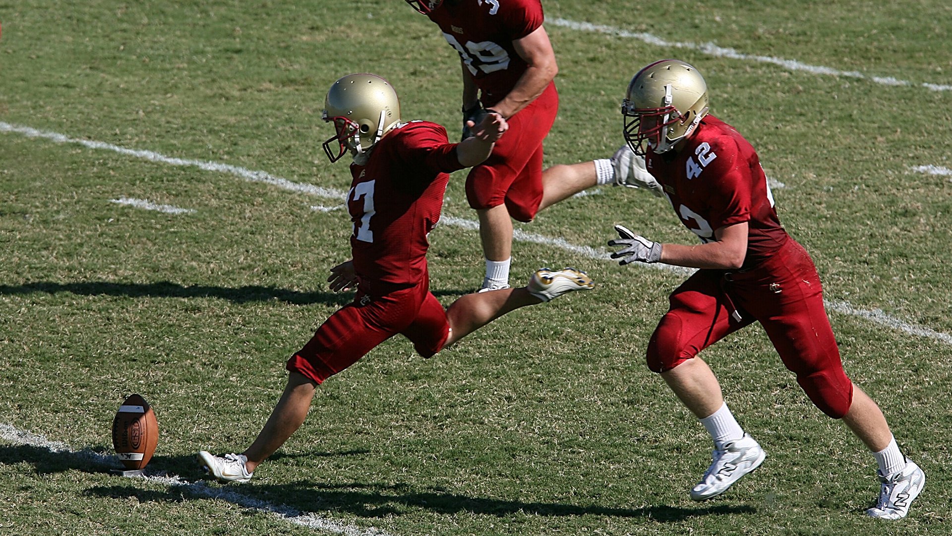 卡利亚里主场战胜豪门，展现巨大潜力，卡利亚里主力阵容